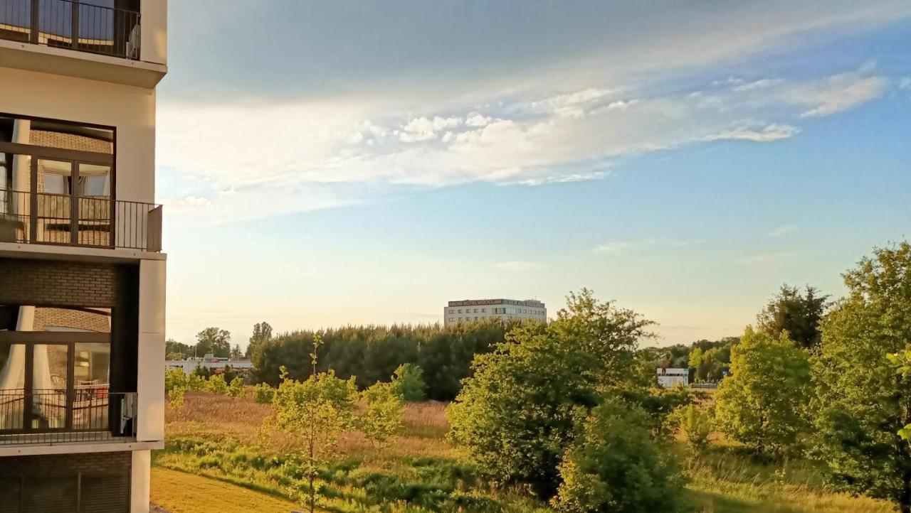 Apartment Droinvest Zarembowicza Lotnisko Airport - Fv *