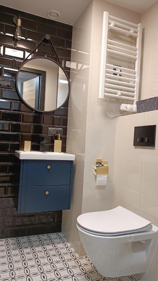 Droinvest Zarembowicza Lotnisko Airport - Fv Apartment *